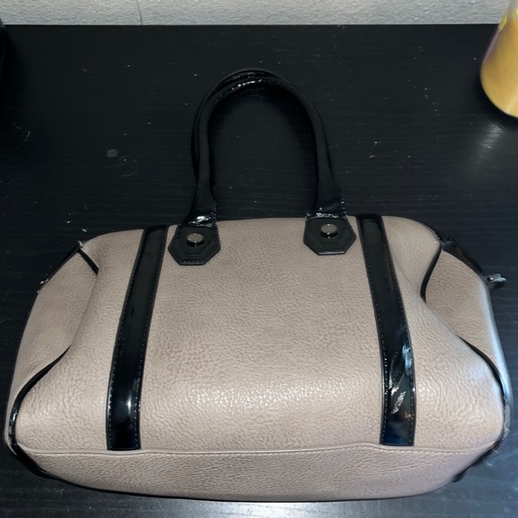 Steve Madden Purse (tan/brown&black) - Picture 2 of 7